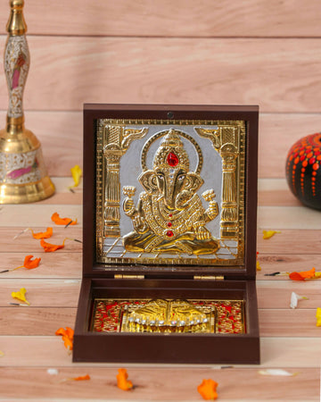 Lord Ganesha - Charan Paduka Brown (Medium) -(Pack of 5/10/20)