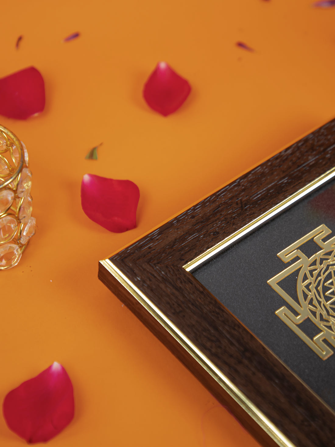 Sri Yantra Photo Frame for Home, Office & Gifting – Decorative Wall & Table Frame