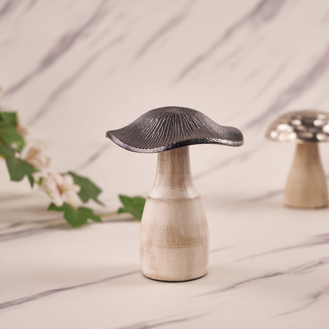 Silver Engraved Pattern Mushroom Décor – Unique and Elegant Home Accent (Pack of 5/10/20)
