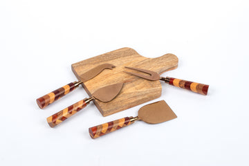 Cheese Knives Set with a Wooden Platter | Pronged Knife, Cheese Fork, Flat Cheese Knife & Parmesan Knife with Handcarved Wooden Handle